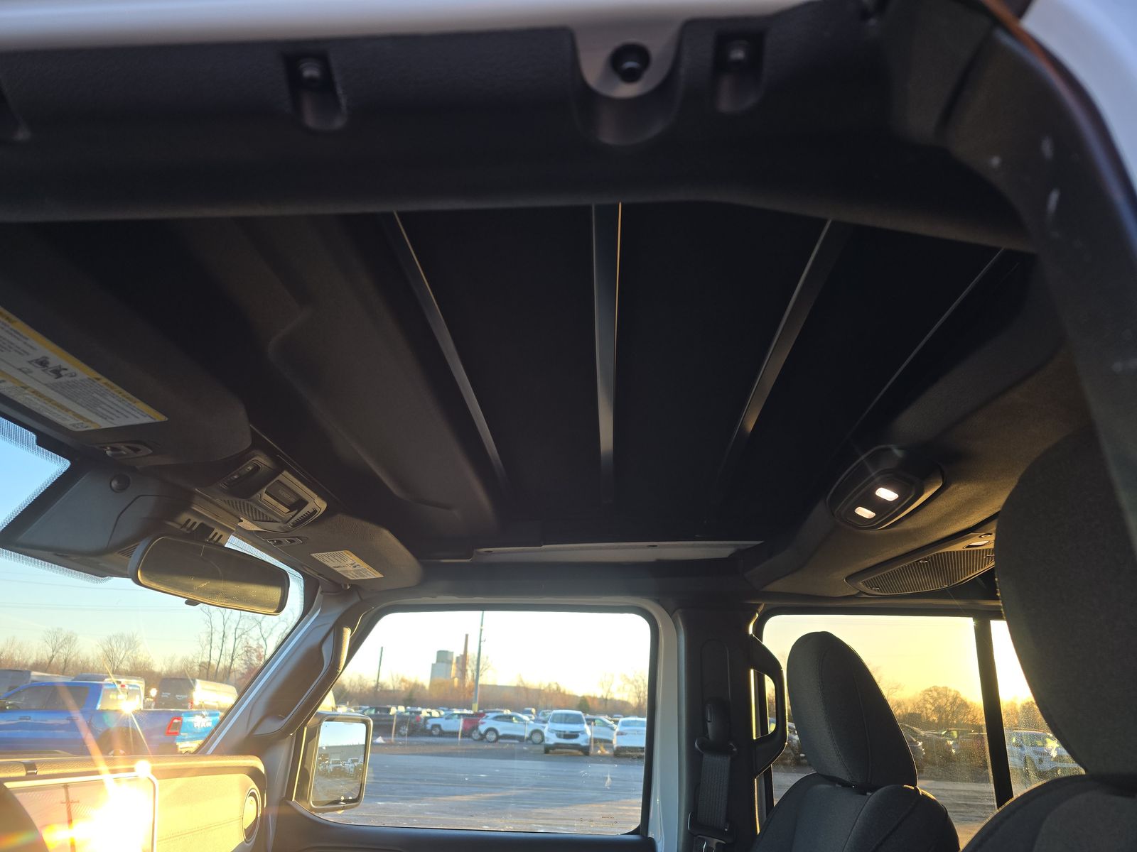 2025 Jeep Wrangler 4xe Willys AWD