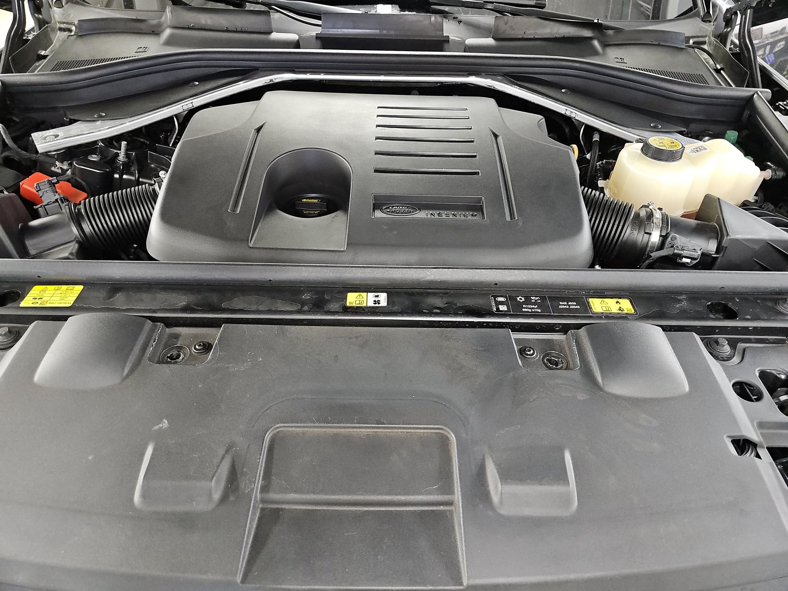 2024 Land Rover Range Rover Sport SE AWD