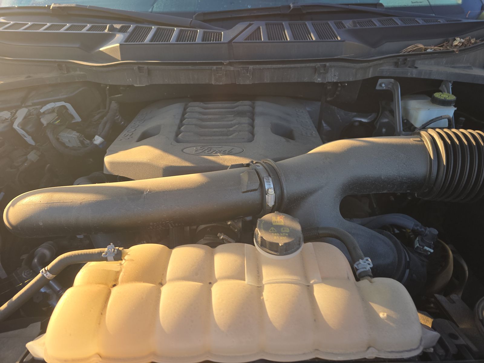 2022 Ford F-150 XLT AWD