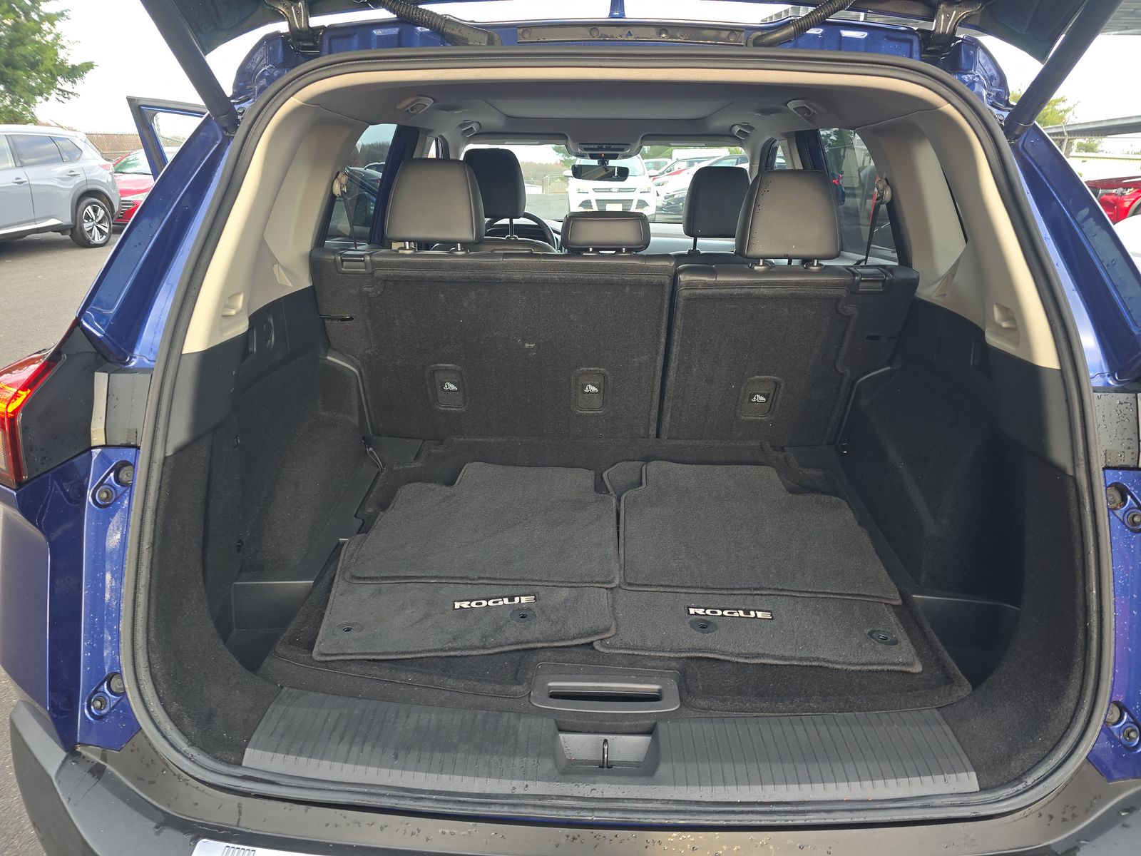 2023 Nissan Rogue Platinum AWD