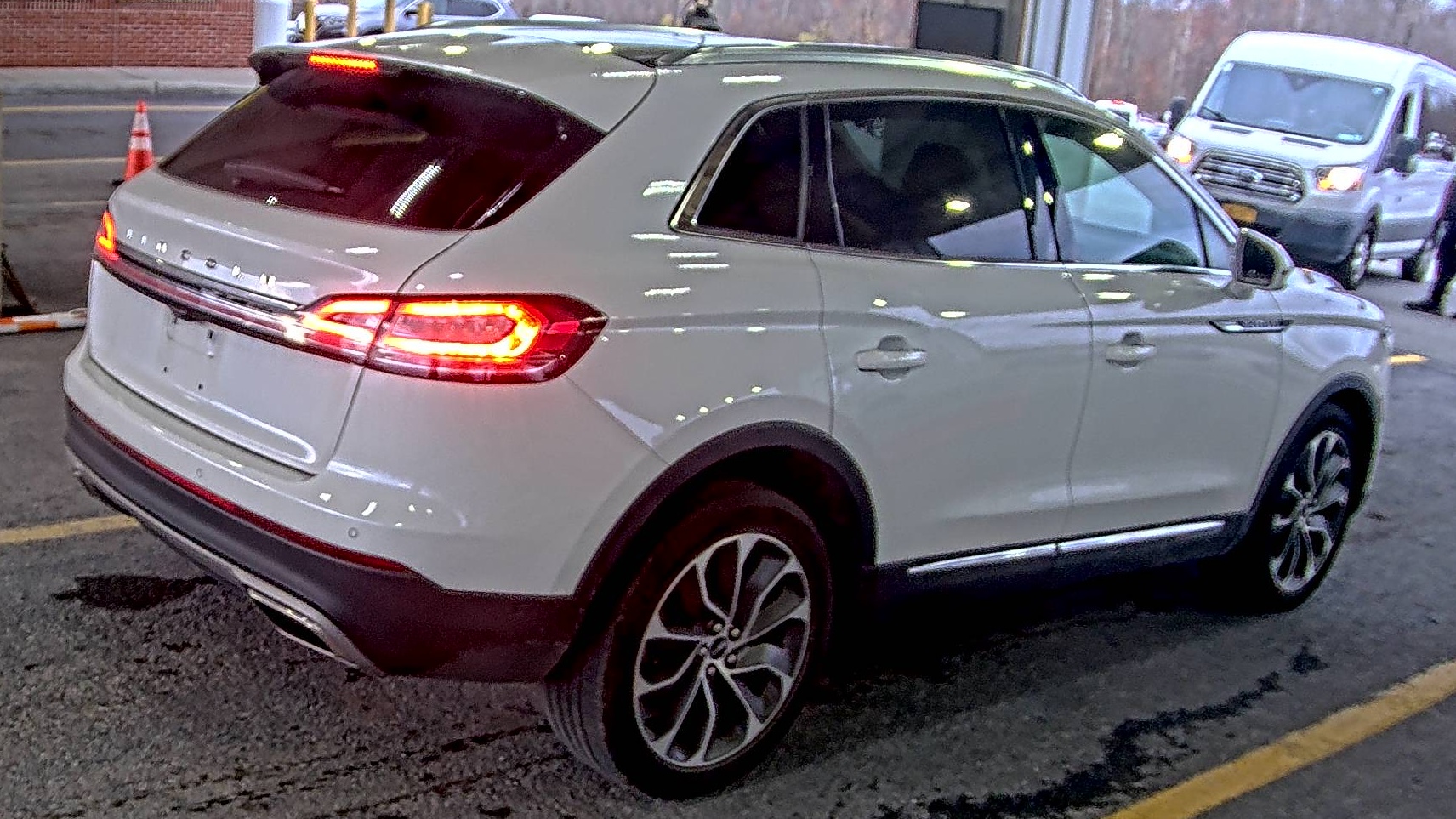 2022 Lincoln Nautilus Reserve AWD