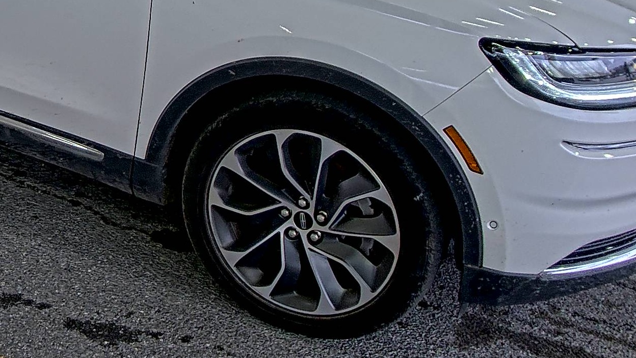 2022 Lincoln Nautilus Reserve AWD