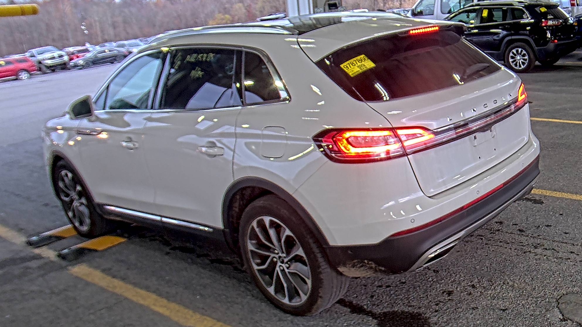 2022 Lincoln Nautilus Reserve AWD