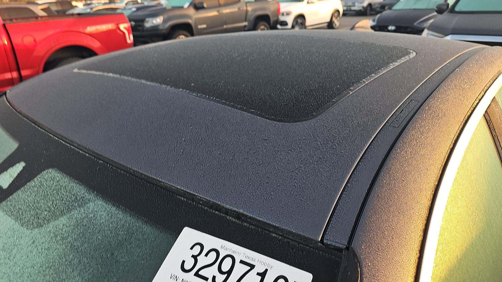 2022 BMW 3 Series 330e RWD