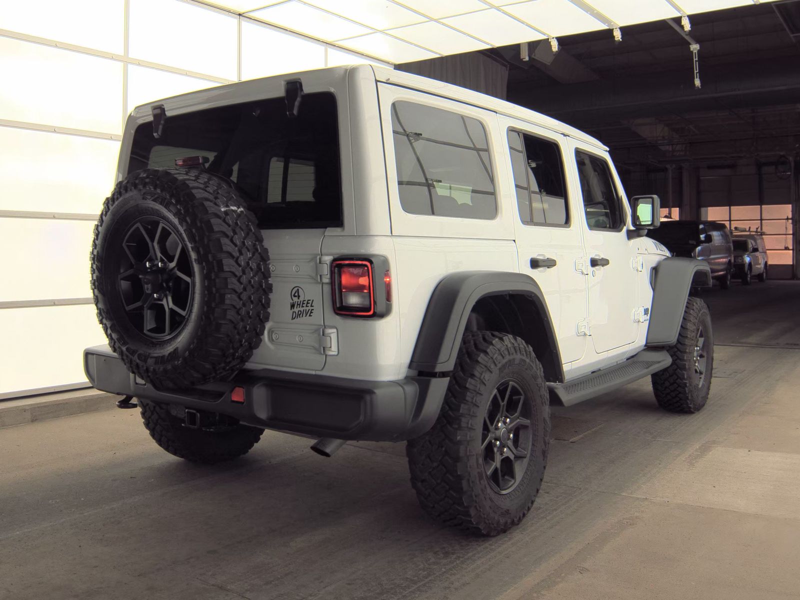 2025 Jeep Wrangler 4xe Willys AWD