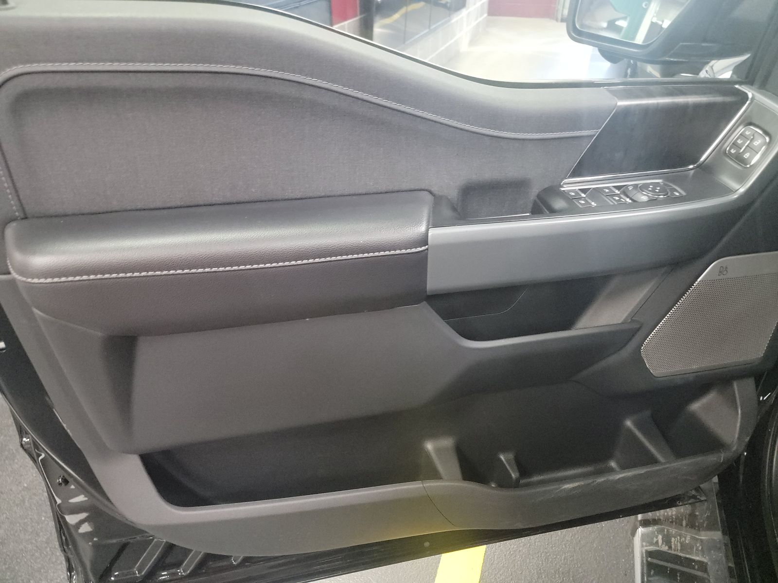 2022 Ford F-150 Lariat AWD