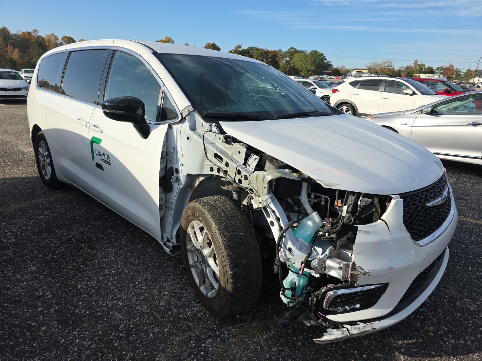 2025 Chrysler Pacifica Select FWD