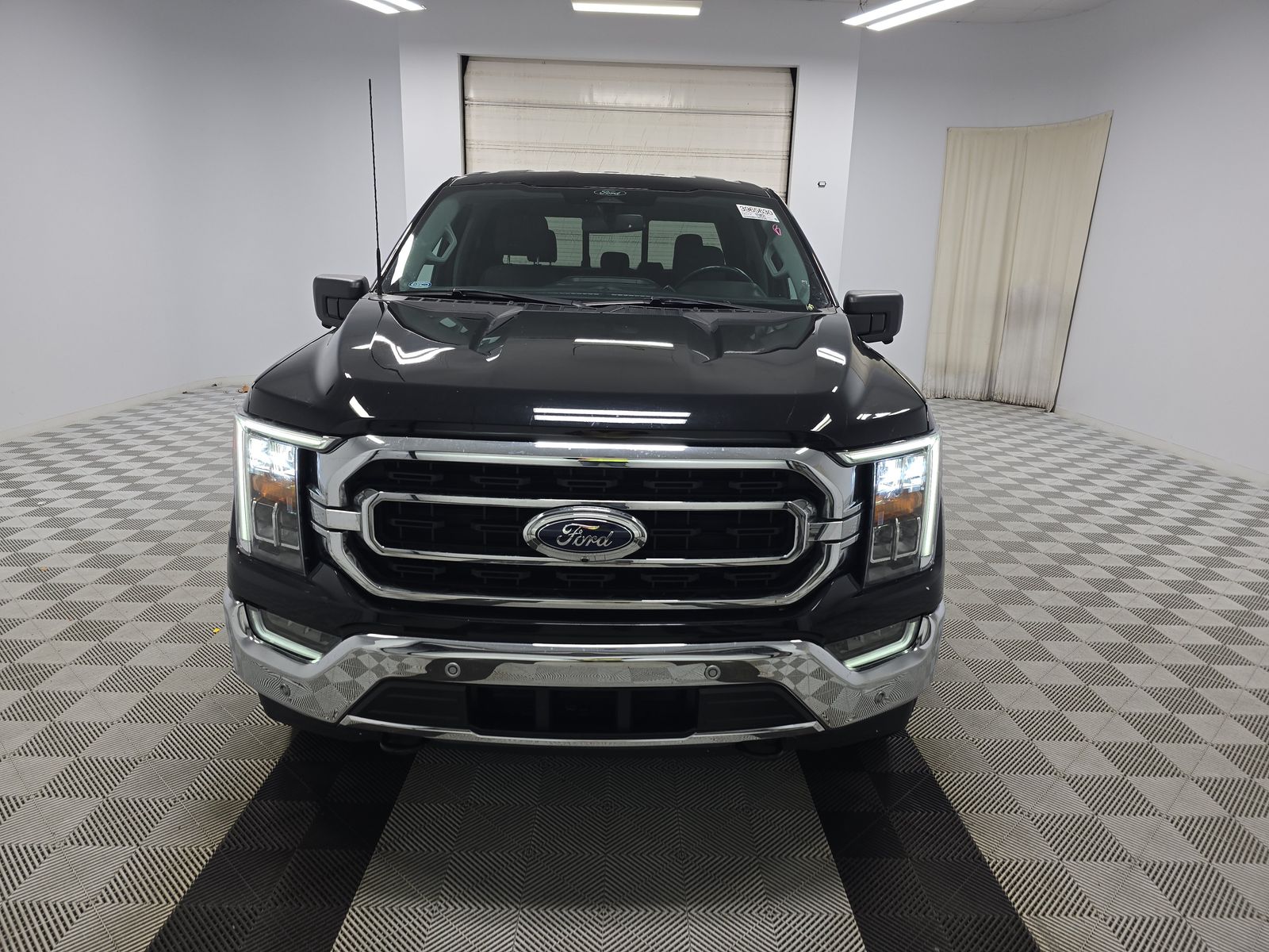 2022 Ford F-150 XLT AWD