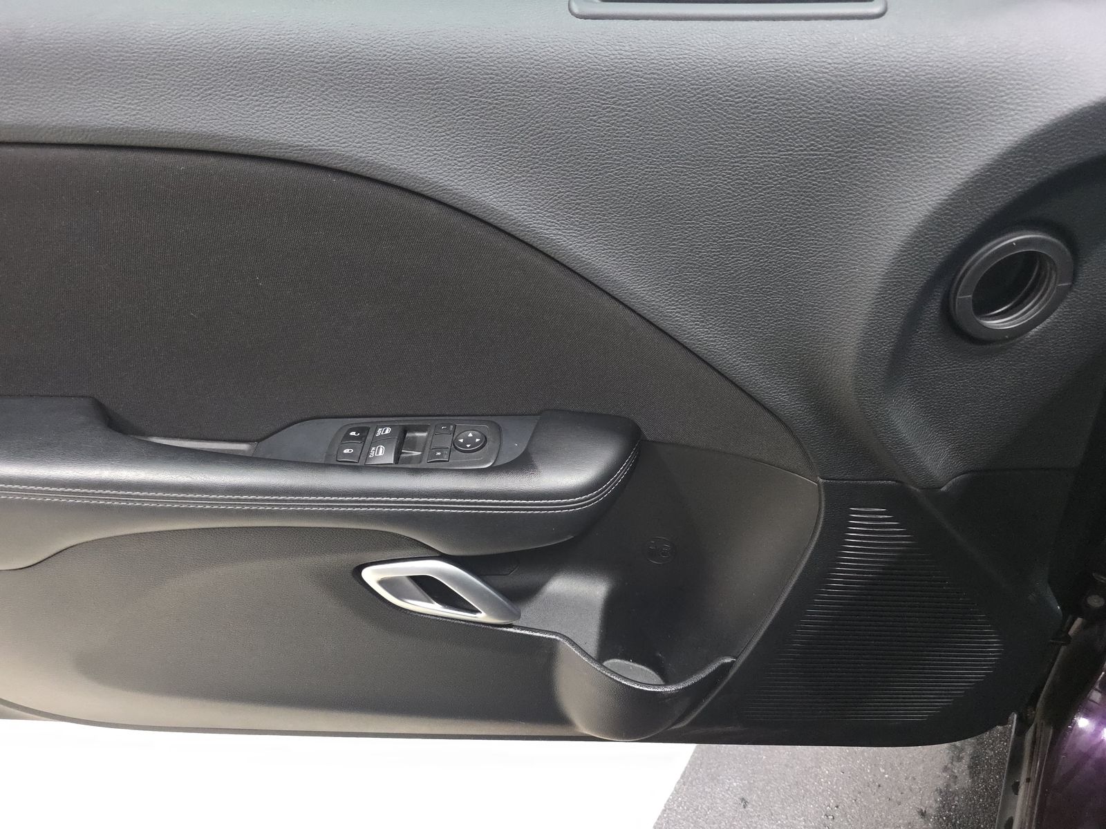 2022 Dodge Challenger SXT RWD