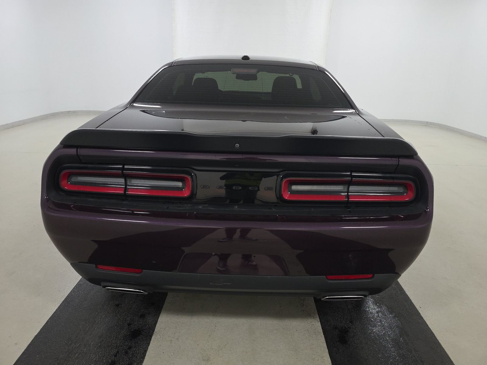 2022 Dodge Challenger SXT RWD