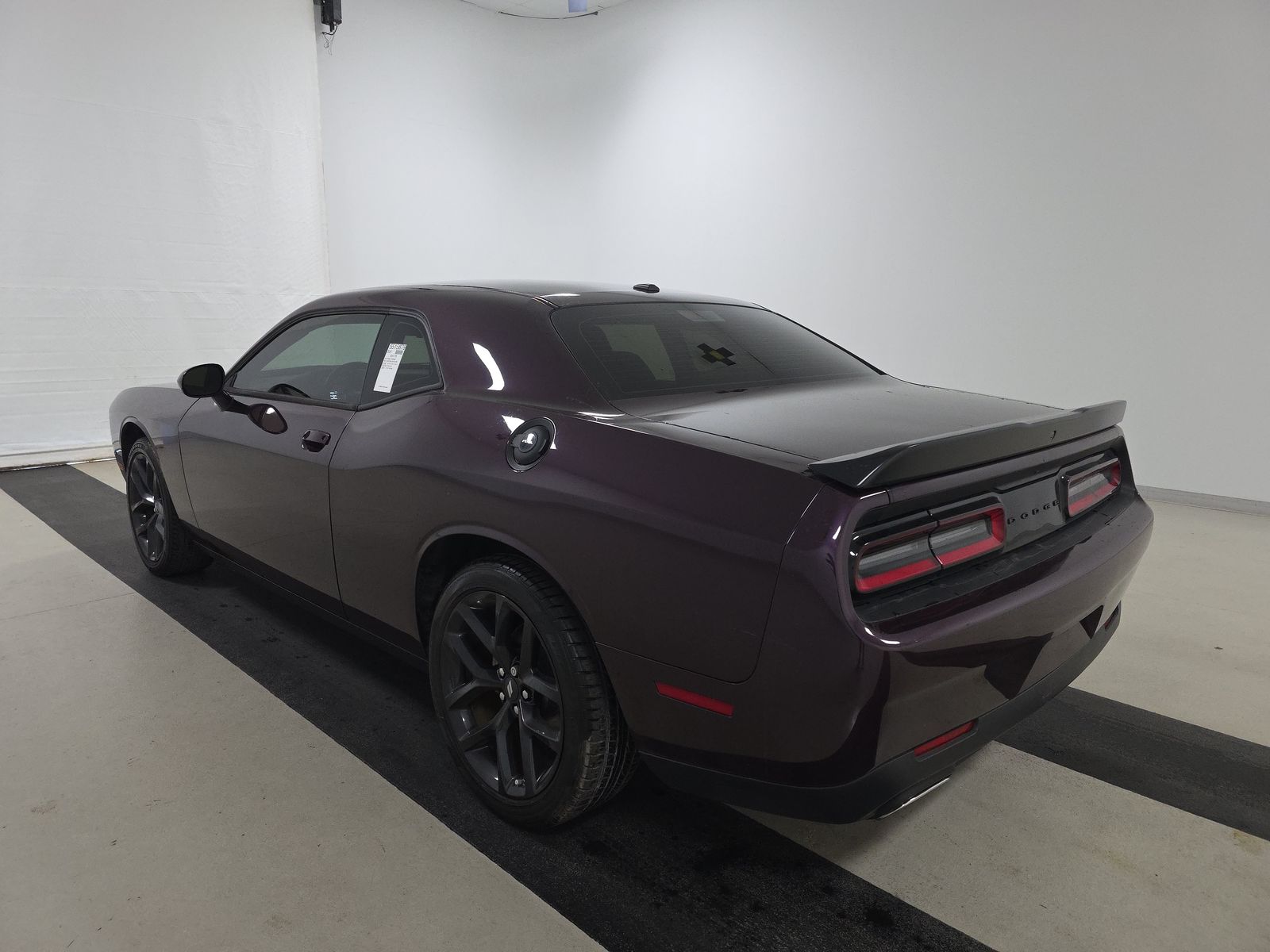 2022 Dodge Challenger SXT RWD