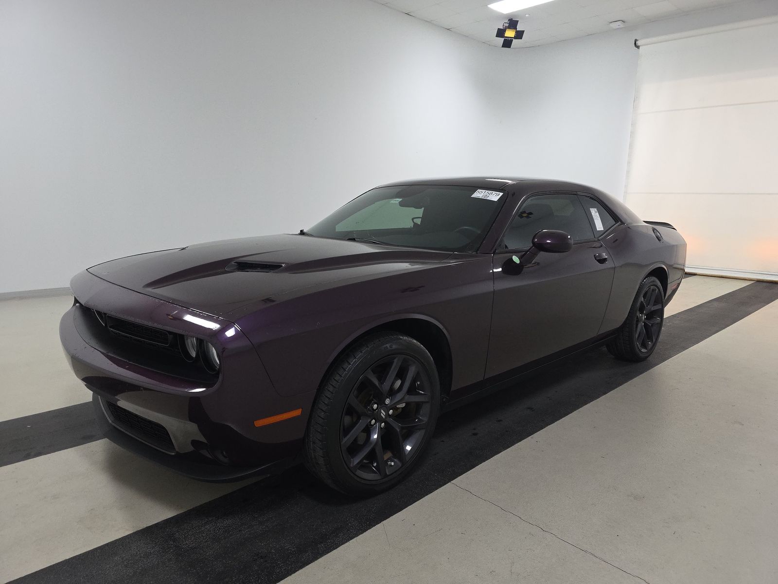 2022 Dodge Challenger SXT RWD