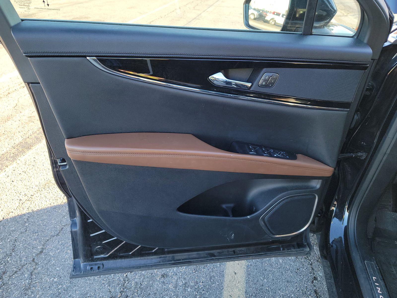 2022 Lincoln Nautilus Reserve AWD