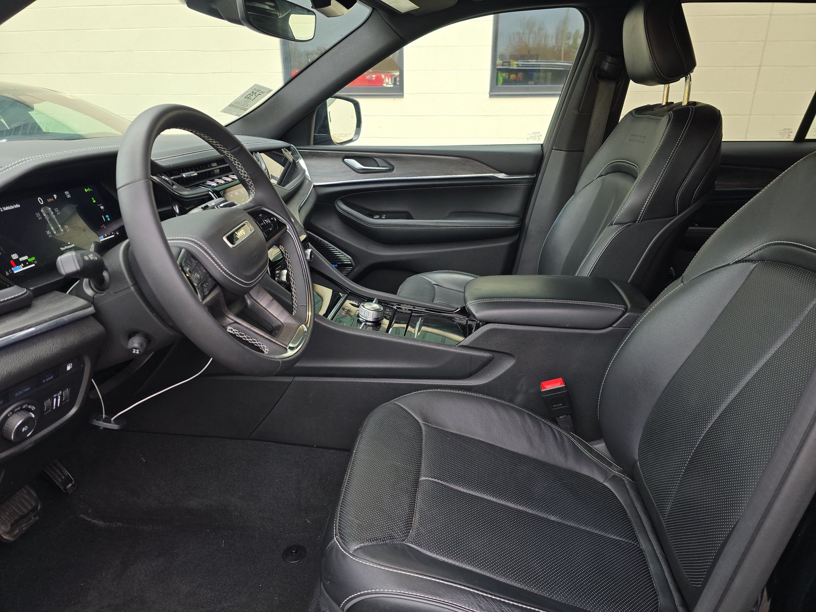 2023 Jeep Grand Cherokee 4xe Overland AWD