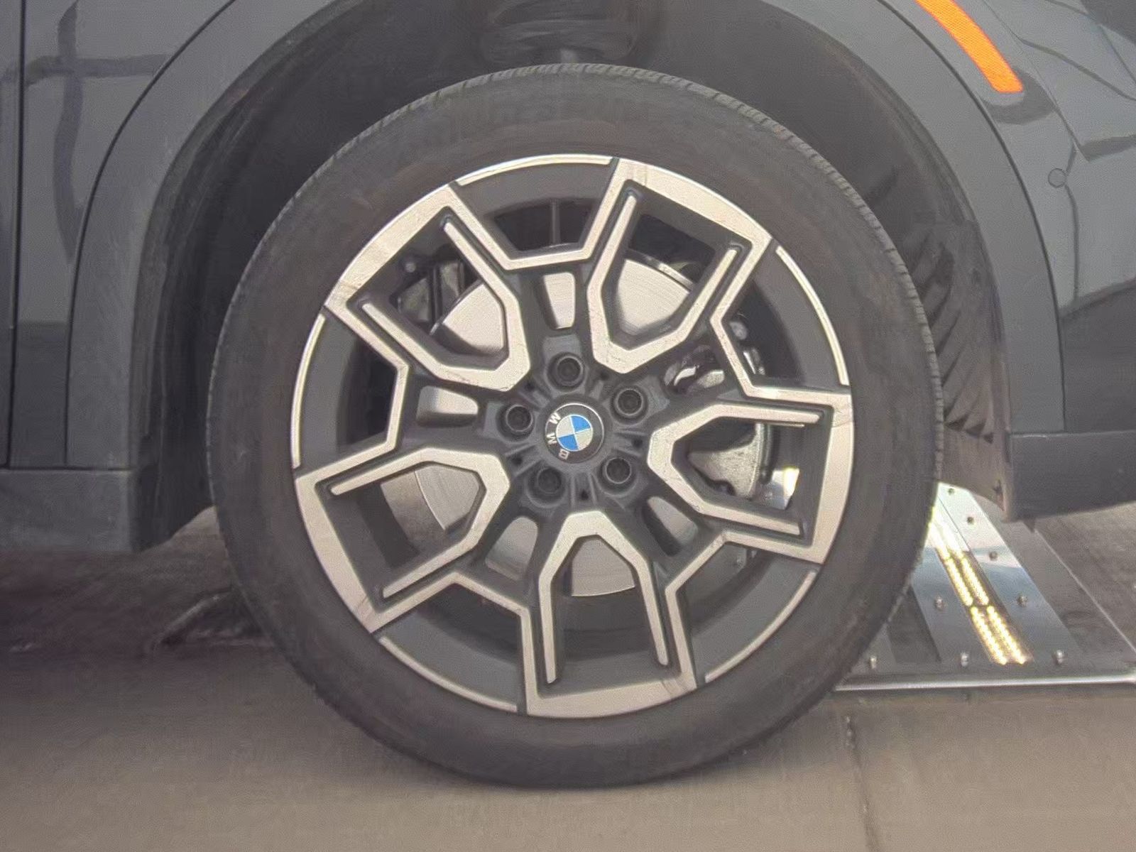 2025 BMW X2 xDrive28i AWD