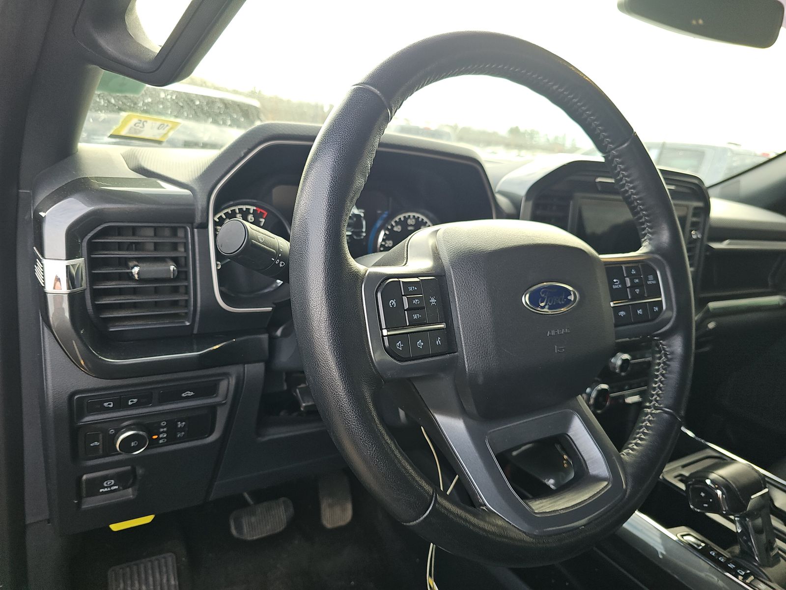 2022 Ford F-150 XLT AWD