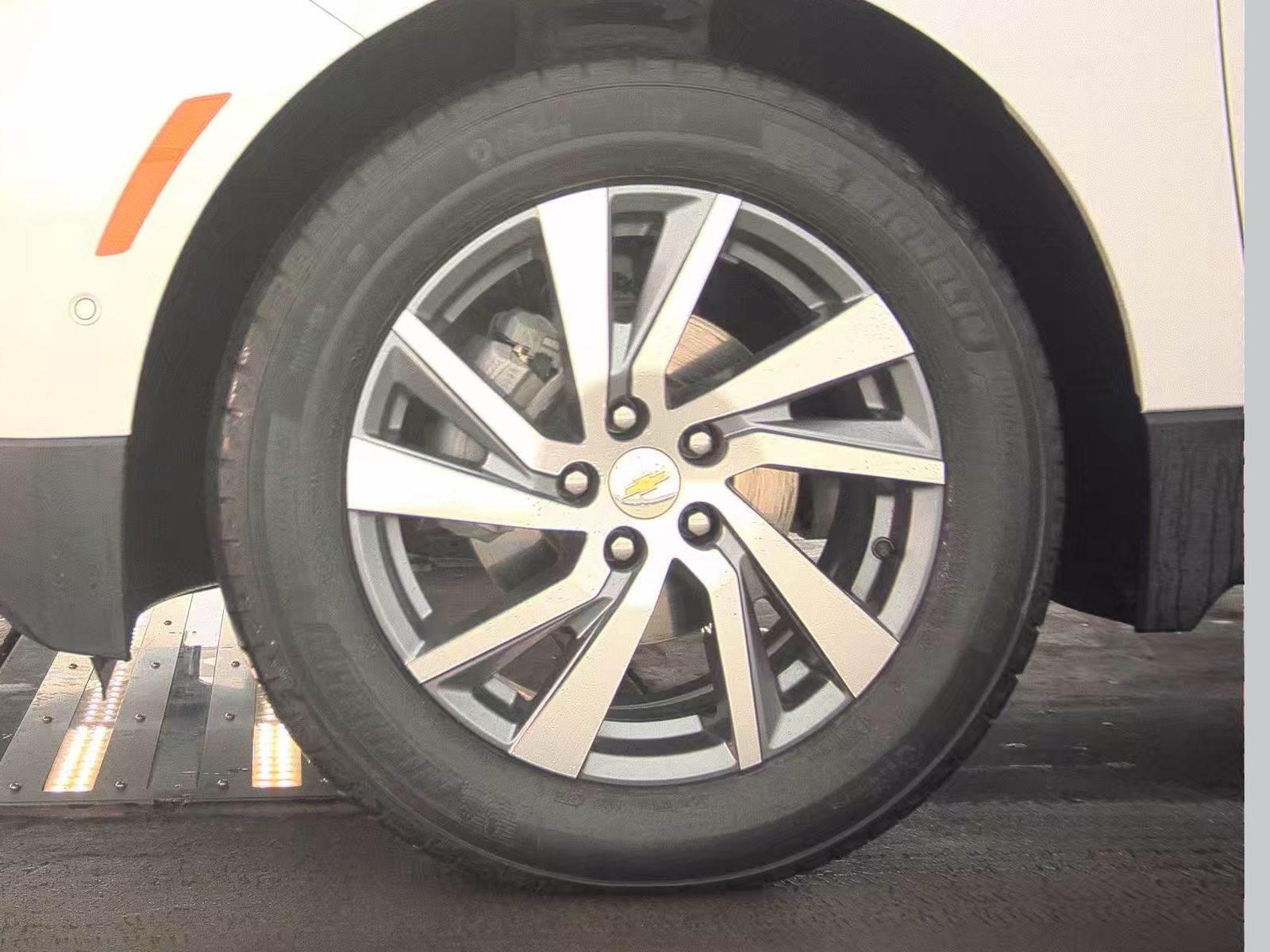 2023 Chevrolet Equinox Premier FWD