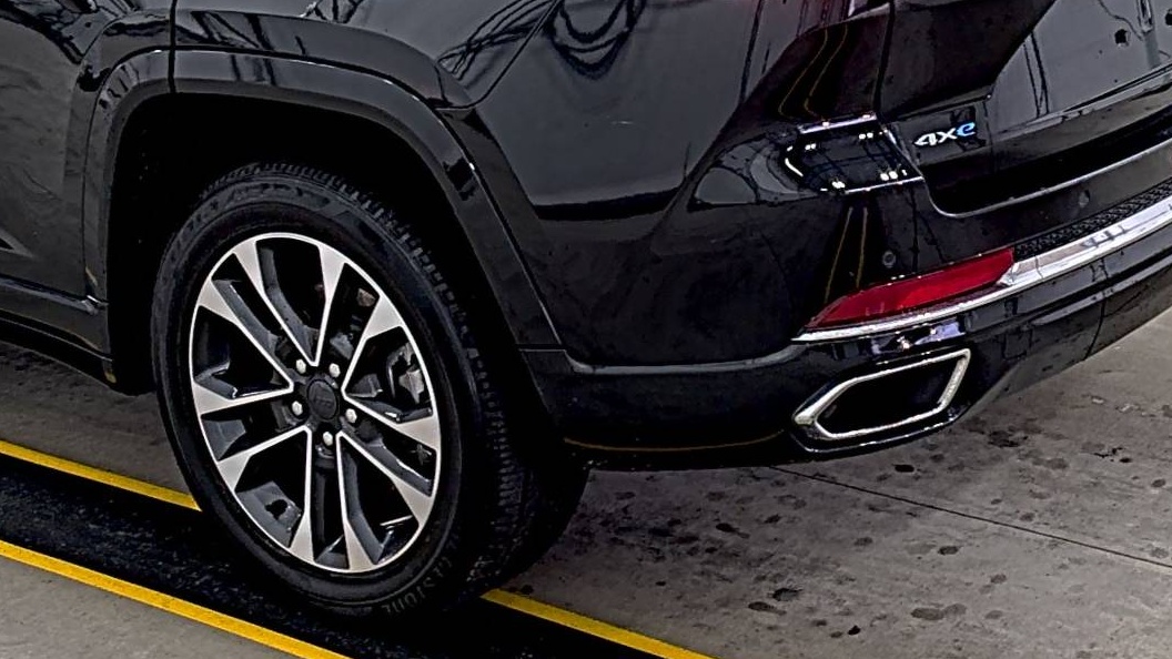 2023 Jeep Grand Cherokee 4xe Overland AWD