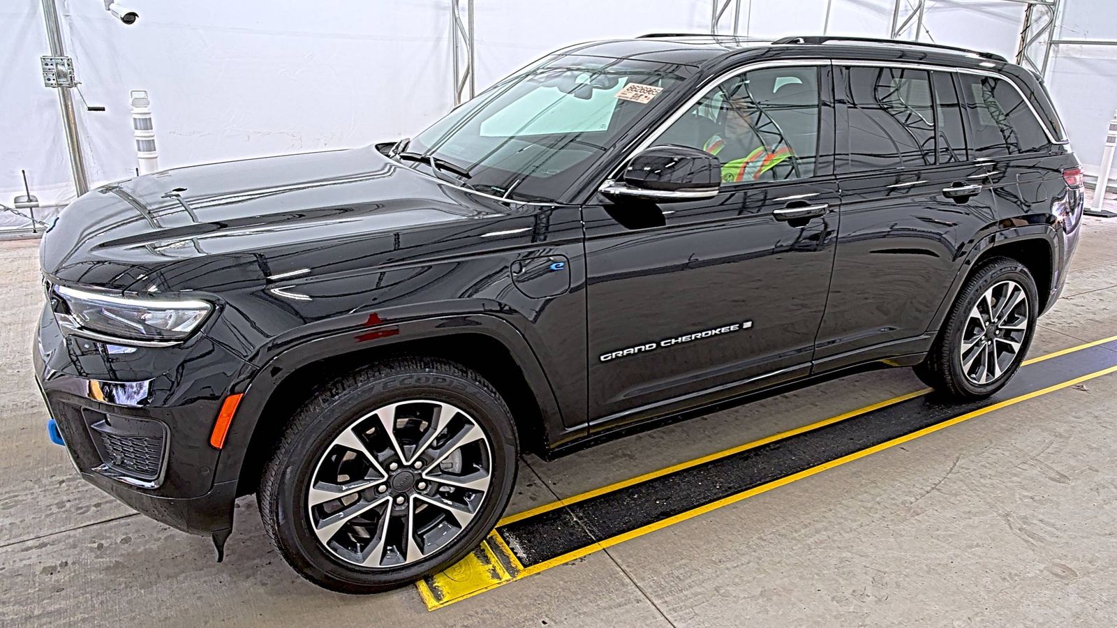2023 Jeep Grand Cherokee 4xe Overland AWD