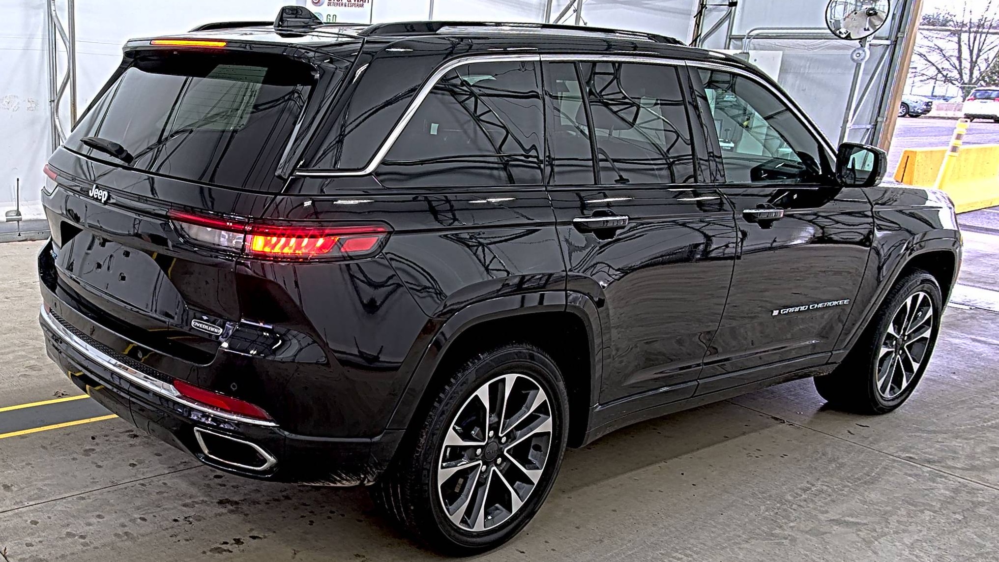 2023 Jeep Grand Cherokee 4xe Overland AWD