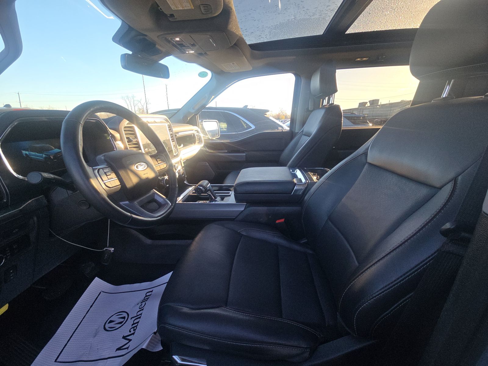 2023 Ford F-150 Lariat AWD