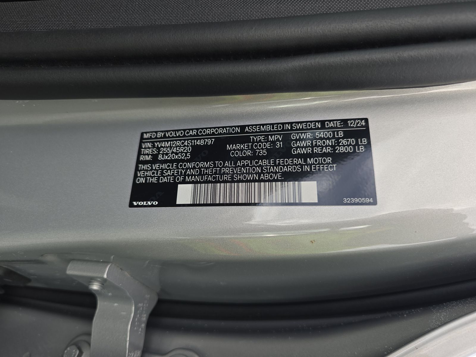 2025 Volvo XC60 B5 Plus AWD