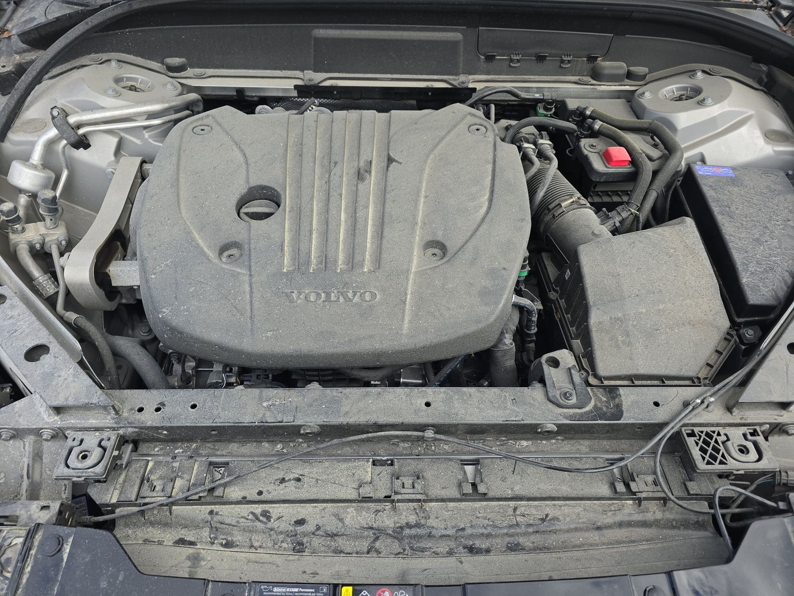 2025 Volvo XC60 B5 Plus AWD