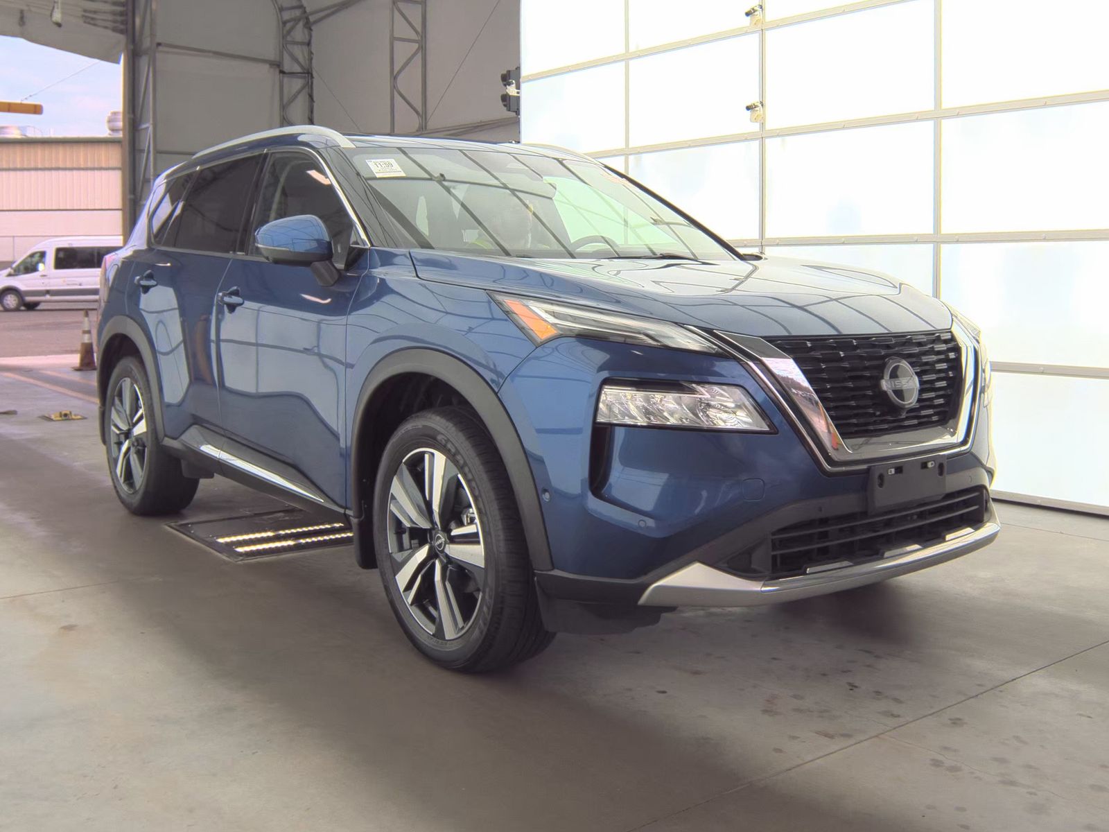 2023 Nissan Rogue Platinum AWD