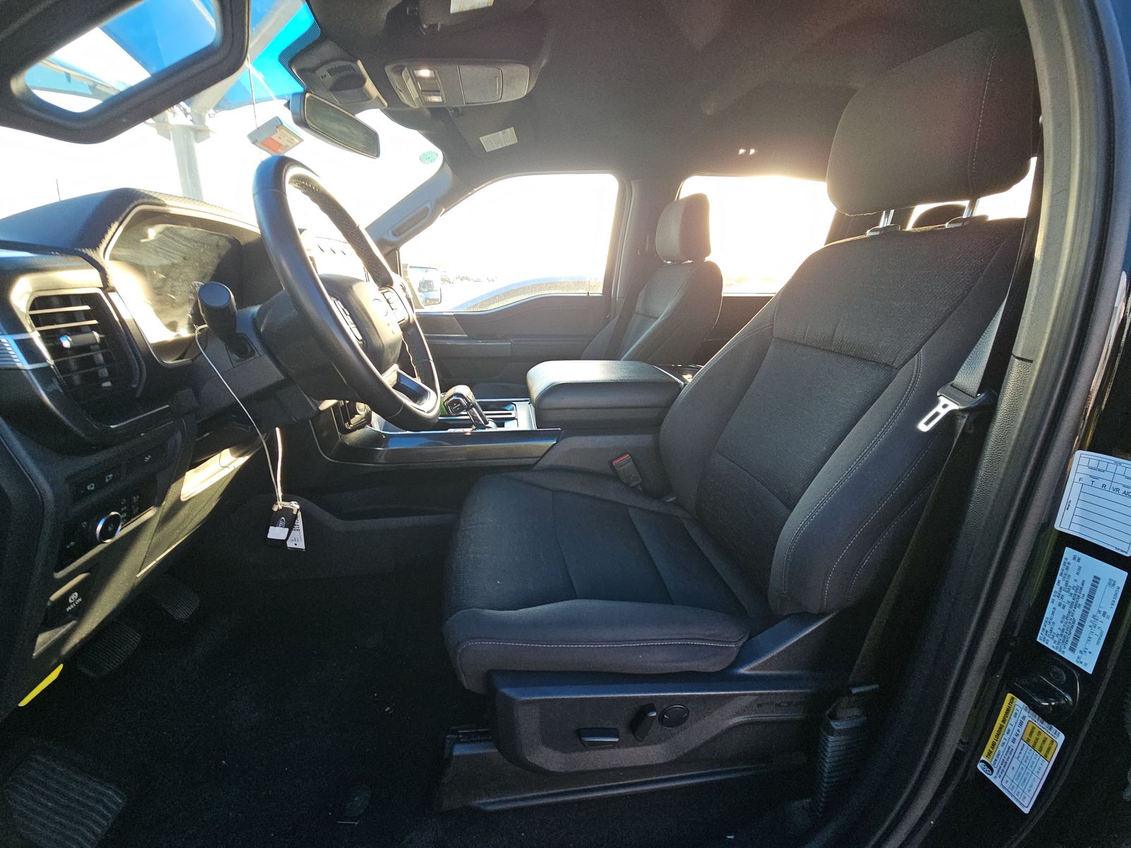 2023 Ford F-150 XLT RWD