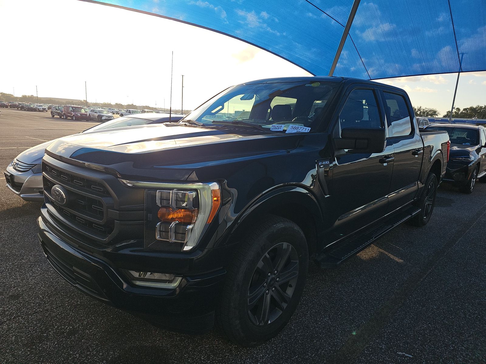 2023 Ford F-150 XLT RWD