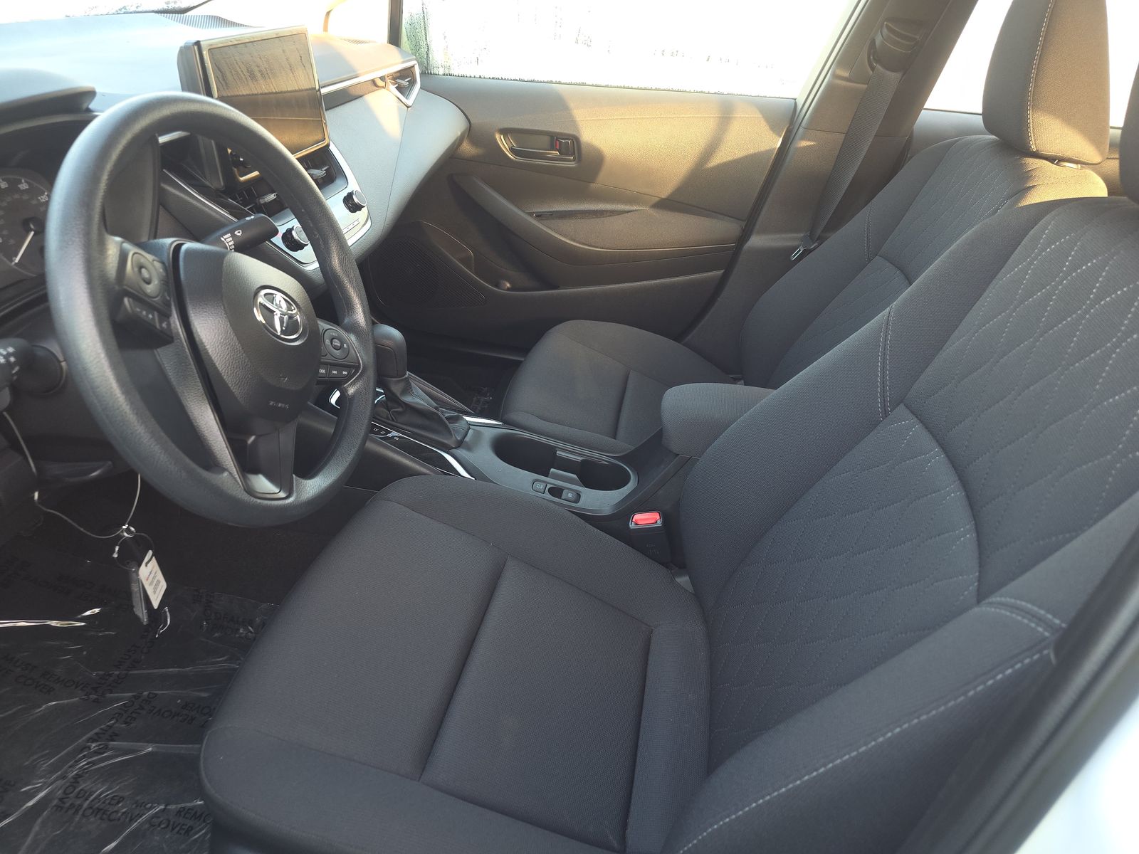 2025 Toyota Corolla LE FWD