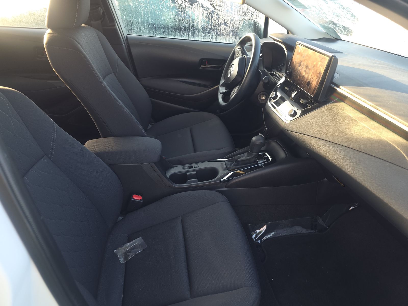 2025 Toyota Corolla LE FWD