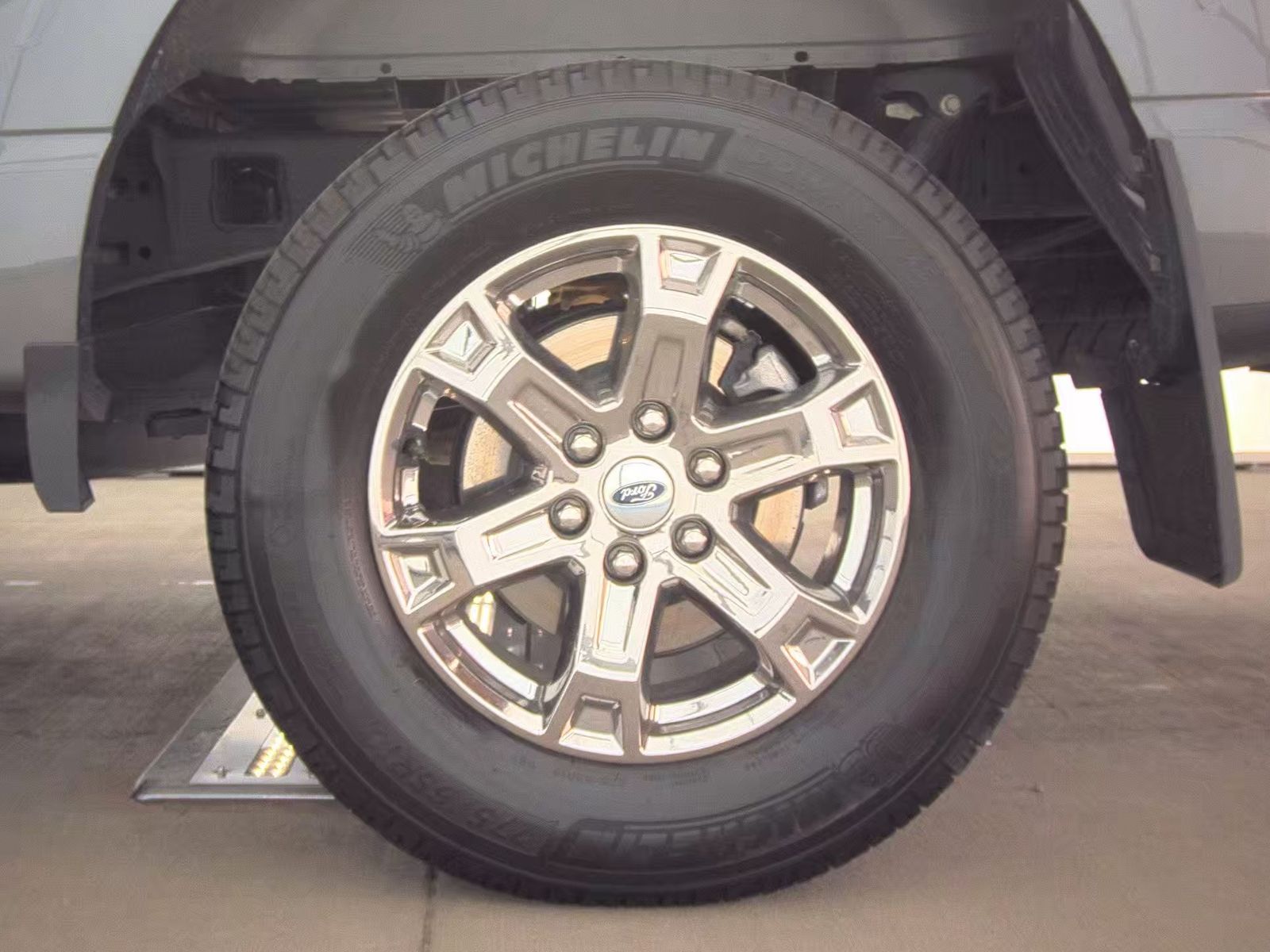 2022 Ford F-150 XLT AWD