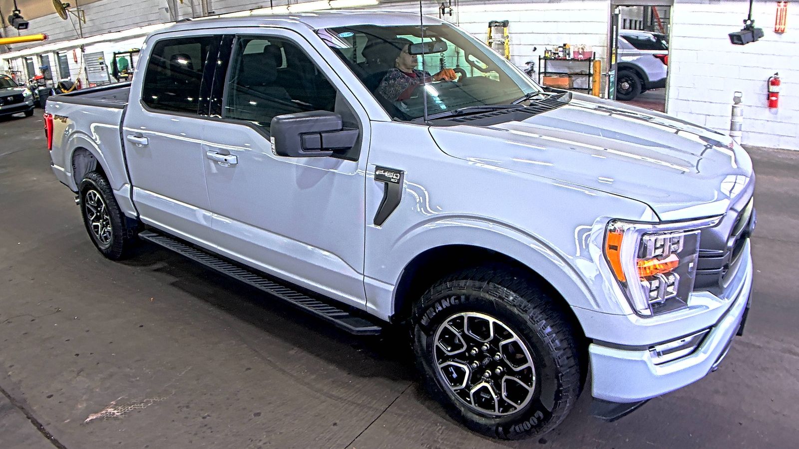 2023 Ford F-150 XLT AWD