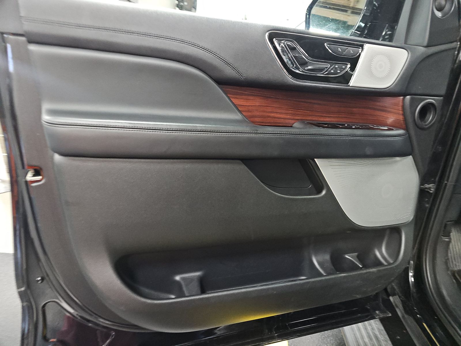 2023 Lincoln Navigator L Reserve AWD