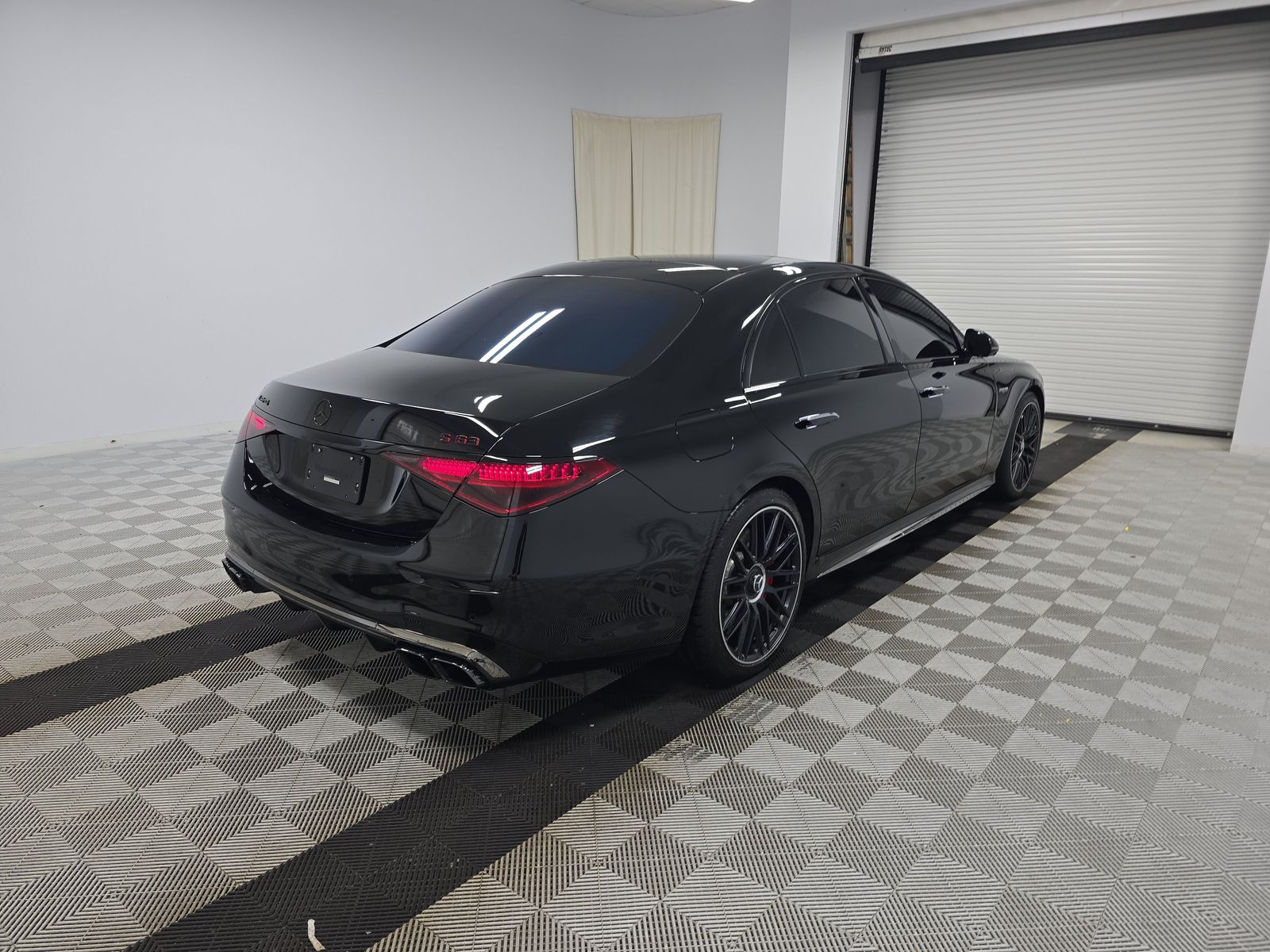 2024 Mercedes-Benz S-Class AMG S 63 E Performance AWD