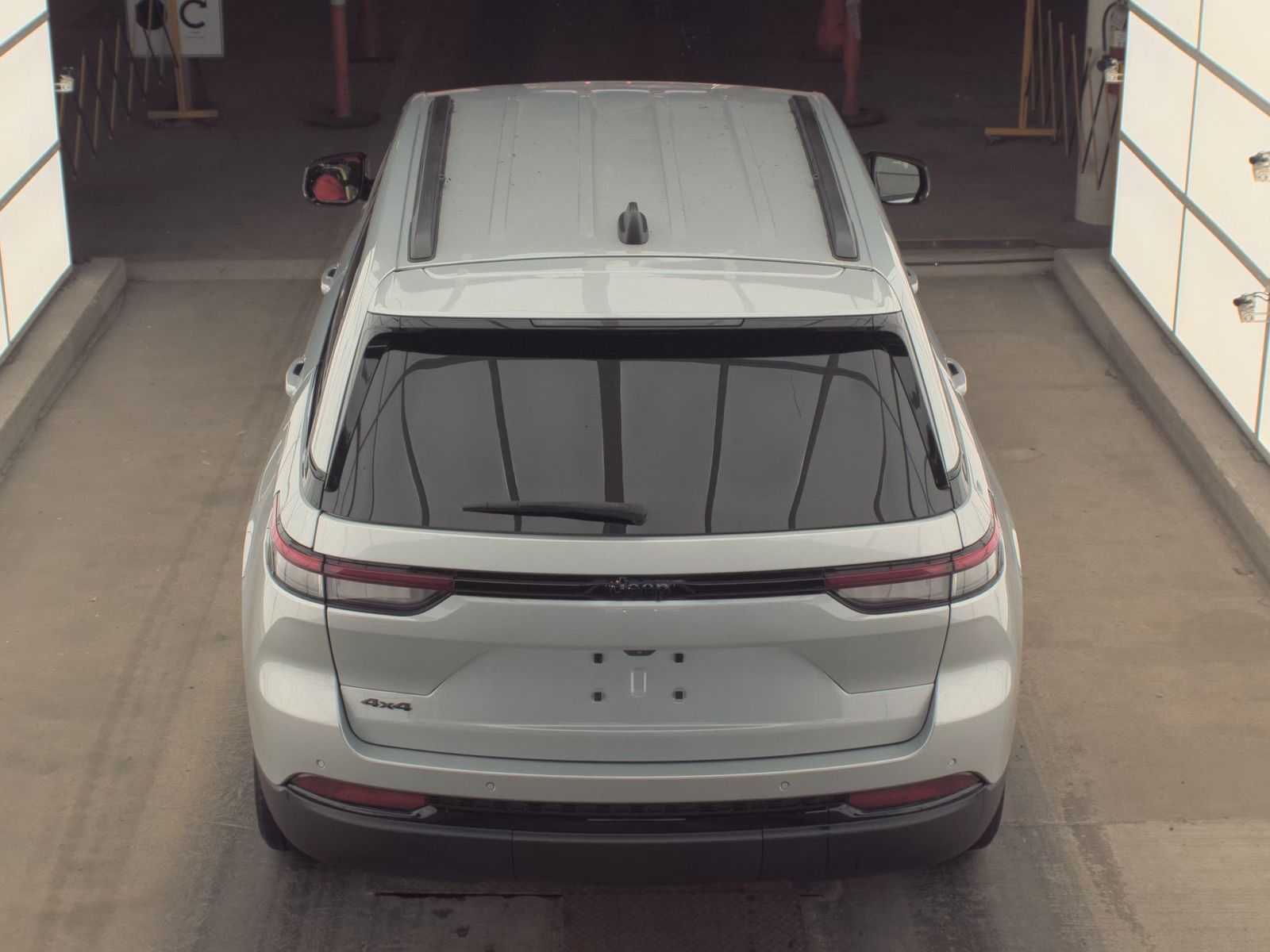 2023 Jeep Grand Cherokee Altitude AWD