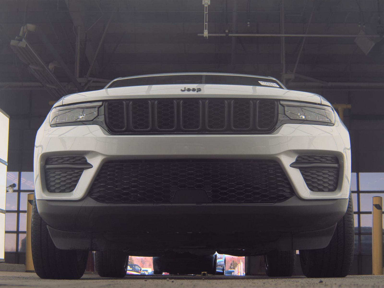 2023 Jeep Grand Cherokee Altitude AWD