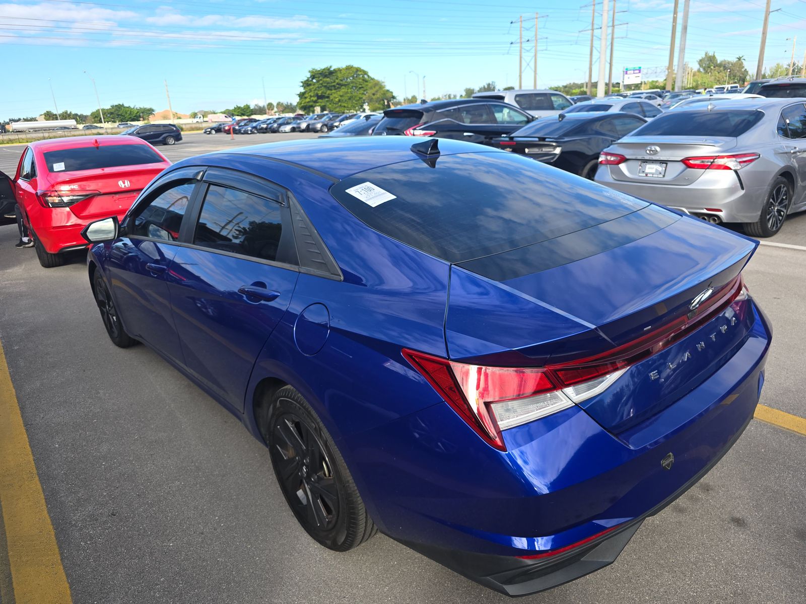 2021 Hyundai Elantra SEL FWD