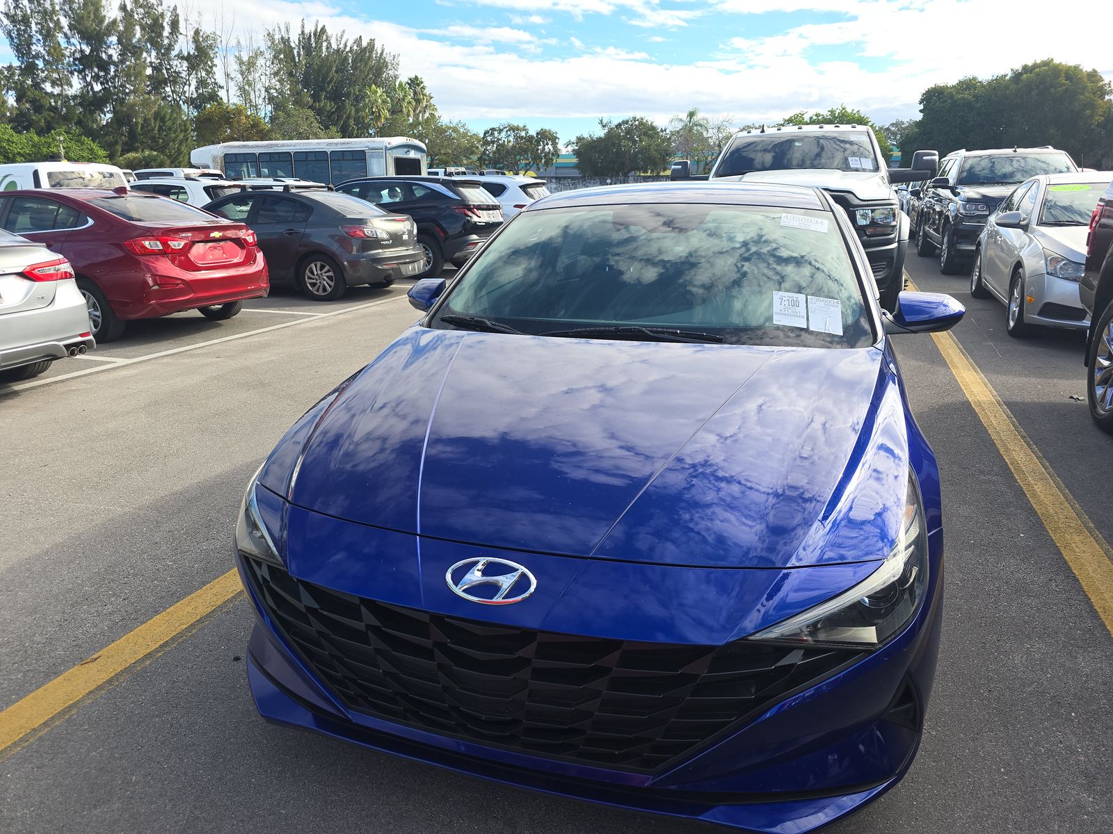 2021 Hyundai Elantra SEL FWD
