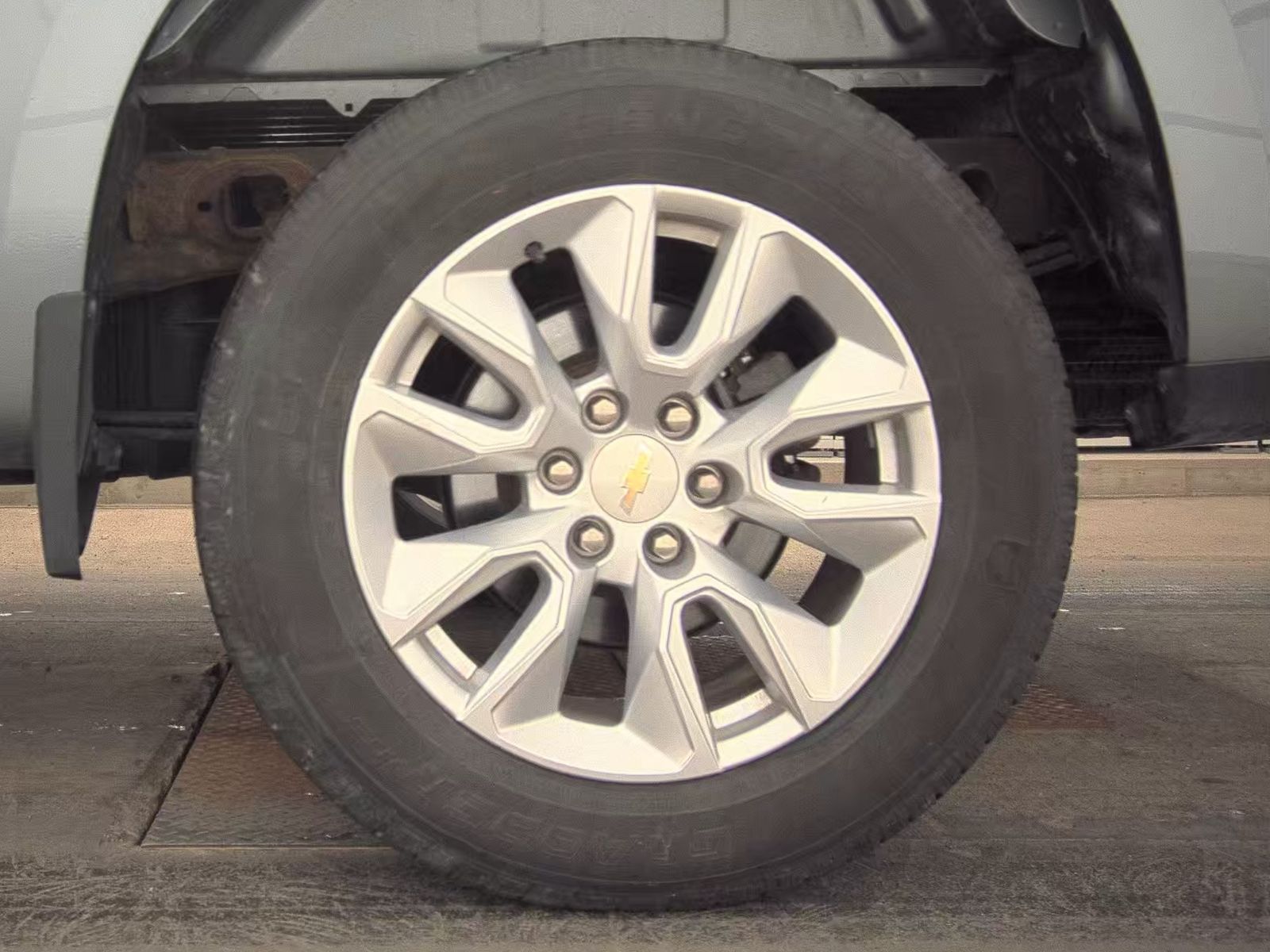 2021 Chevrolet Silverado 1500 Custom AWD