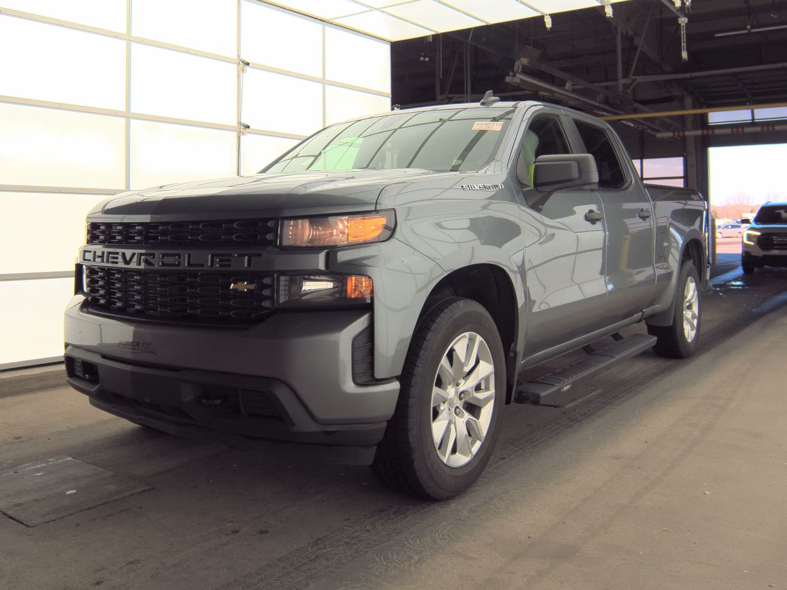 2021 Chevrolet Silverado 1500 Custom AWD