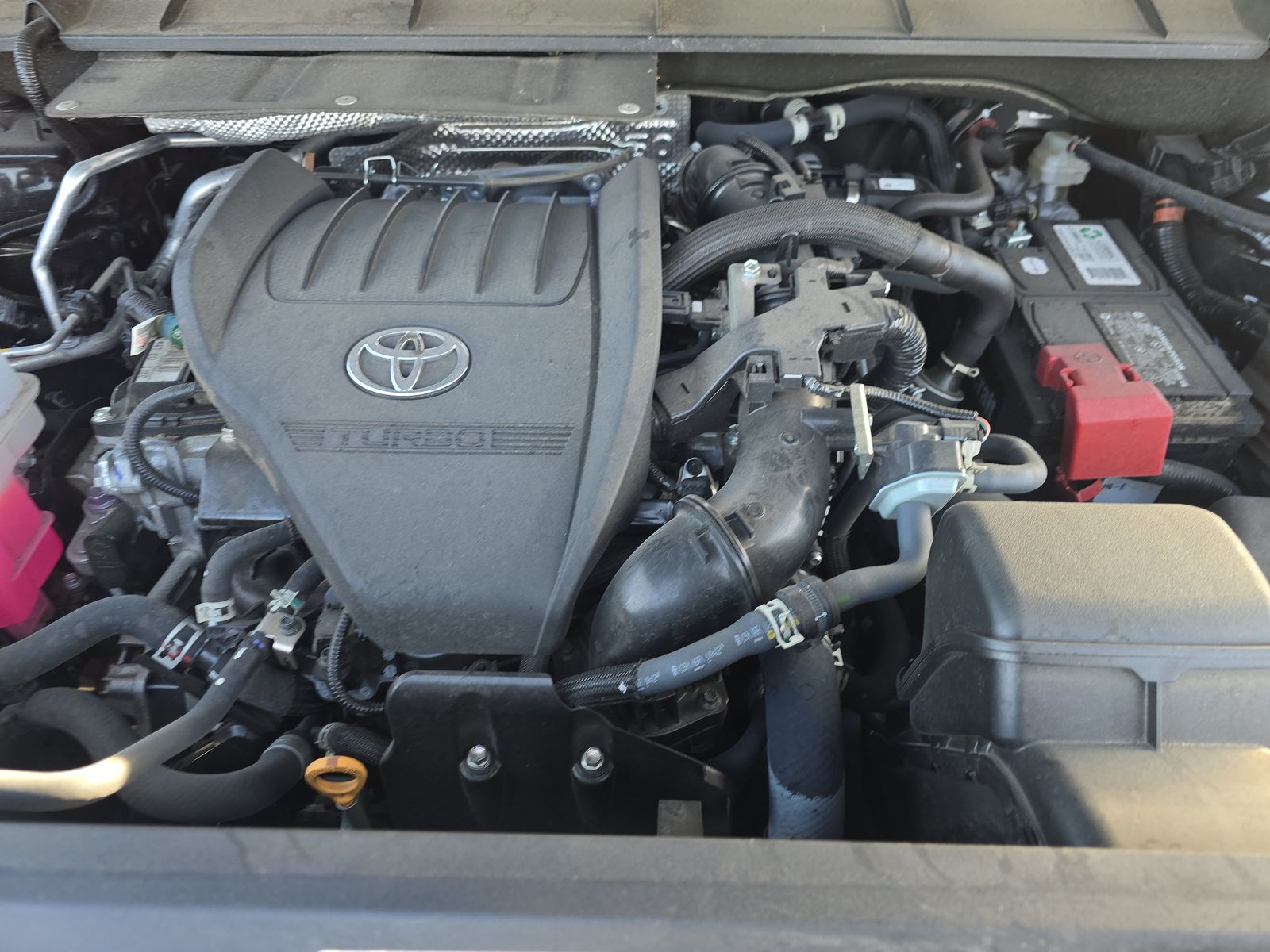 2024 Toyota Highlander LE AWD