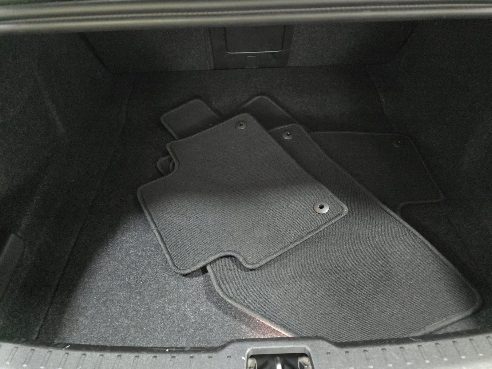 2025 Volvo S60 B5 Plus AWD