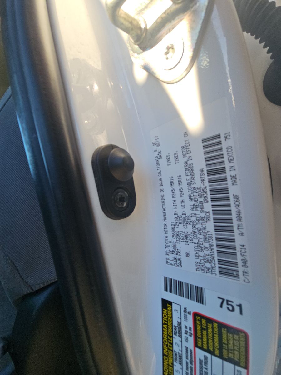 2017 Toyota Tacoma SR5 AWD