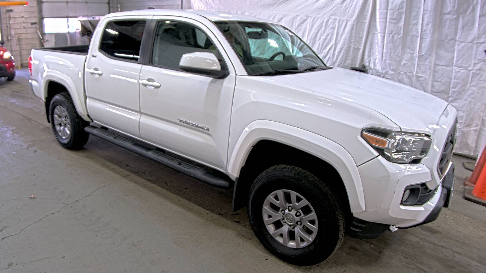 2017 Toyota Tacoma SR5 AWD