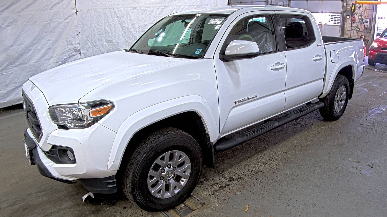 2017 Toyota Tacoma SR5 AWD