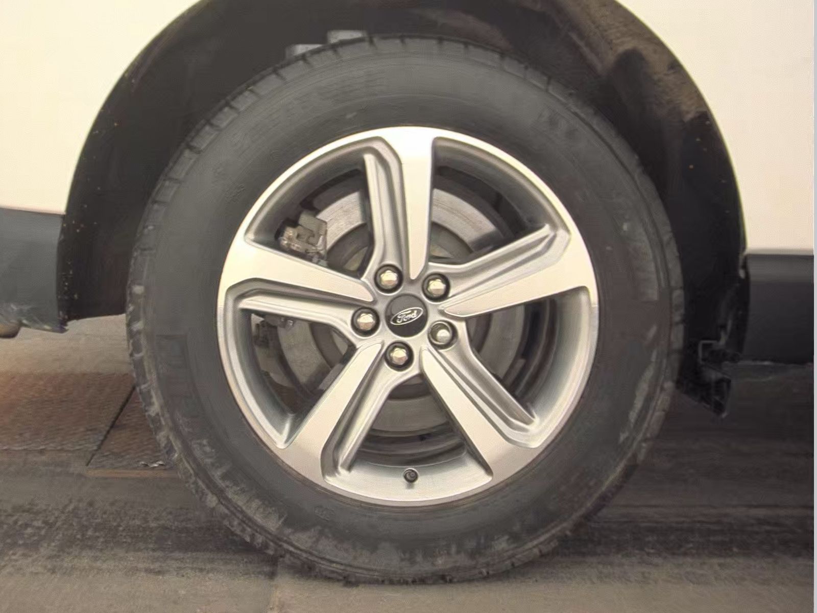 2024 Ford Edge SEL AWD