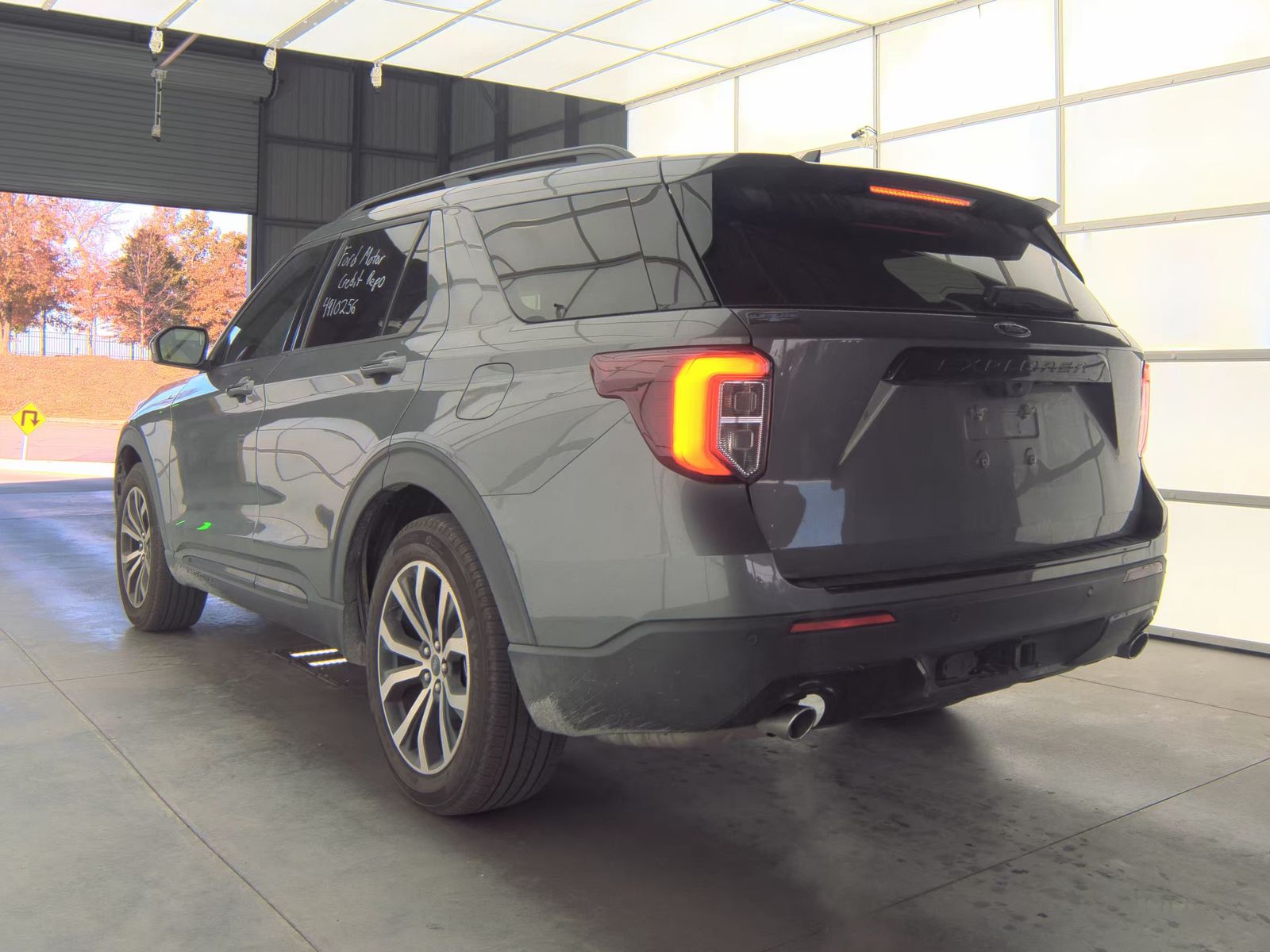 2024 Ford Explorer ST-Line FWD