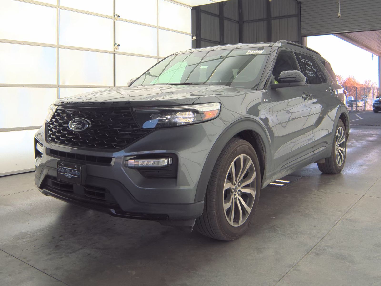 2024 Ford Explorer ST-Line FWD